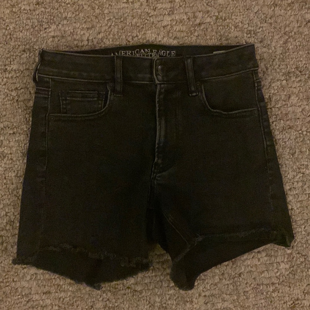 Women’s American Eagle Outfitters Super Stretch Black Shorts Size 0